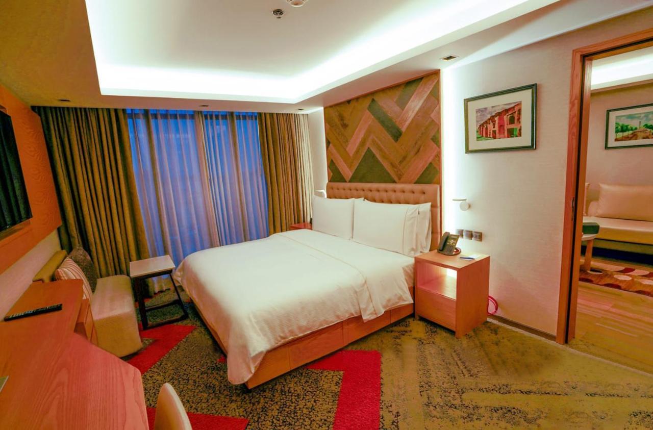 Hansa- A Premium Residence Dhaka Bagian luar foto